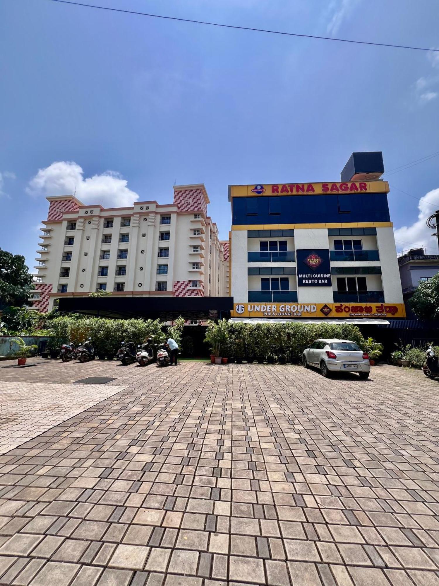 Ratna Sagar Hotel Manipal Luaran gambar