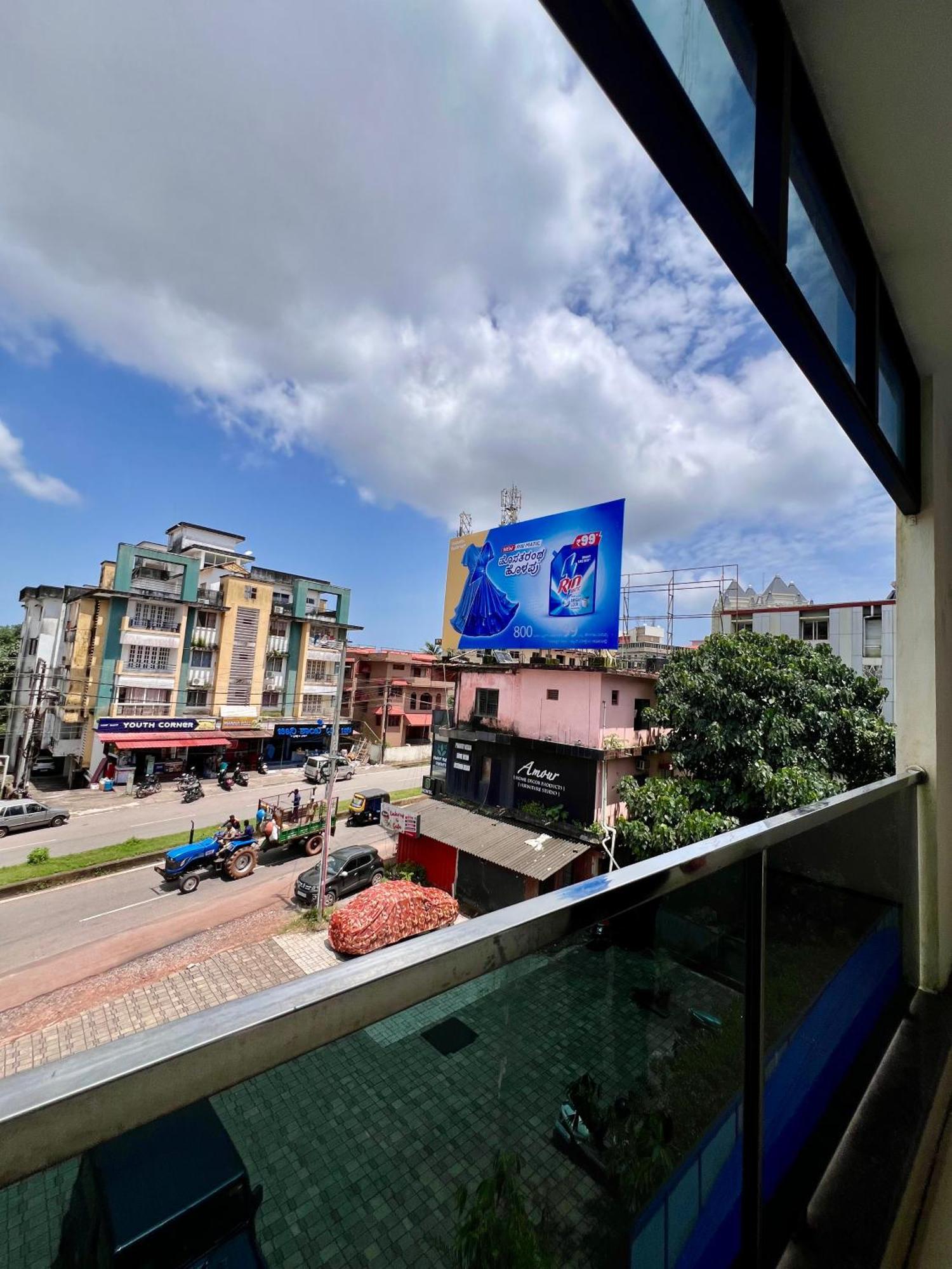 Ratna Sagar Hotel Manipal Luaran gambar