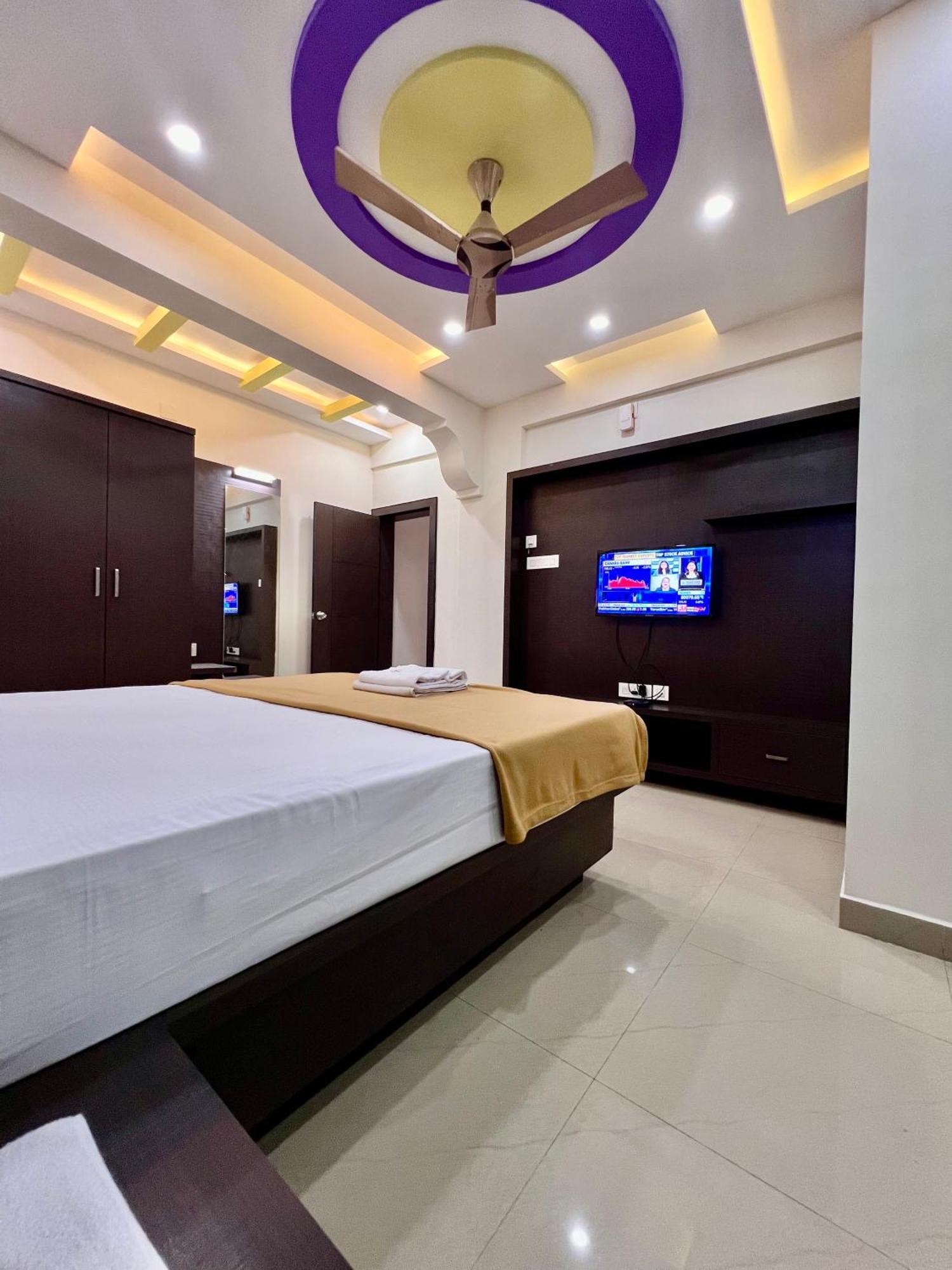 Ratna Sagar Hotel Manipal Luaran gambar
