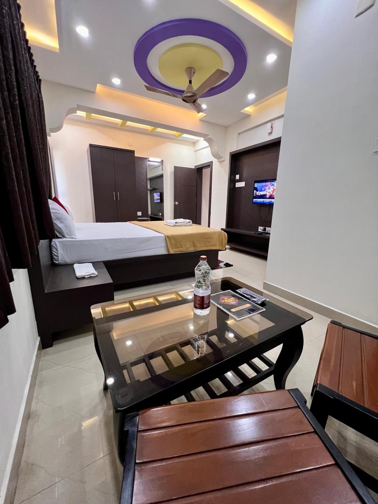 Ratna Sagar Hotel Manipal Luaran gambar